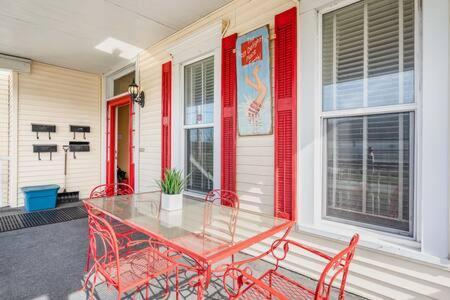 Beautiful Downstairs 1Bed 1Bth Charmer- Pet Friendly Michigan City Exterior photo